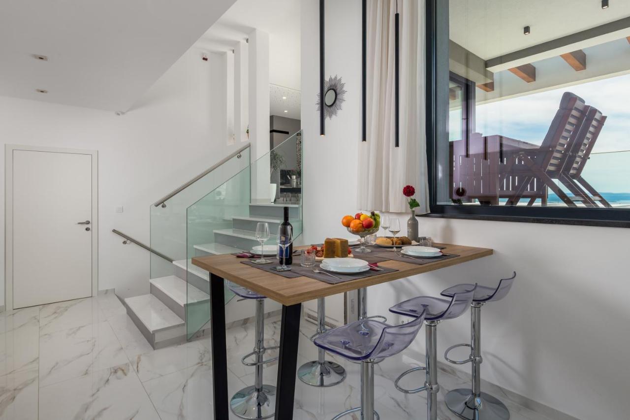 Vila House7e *