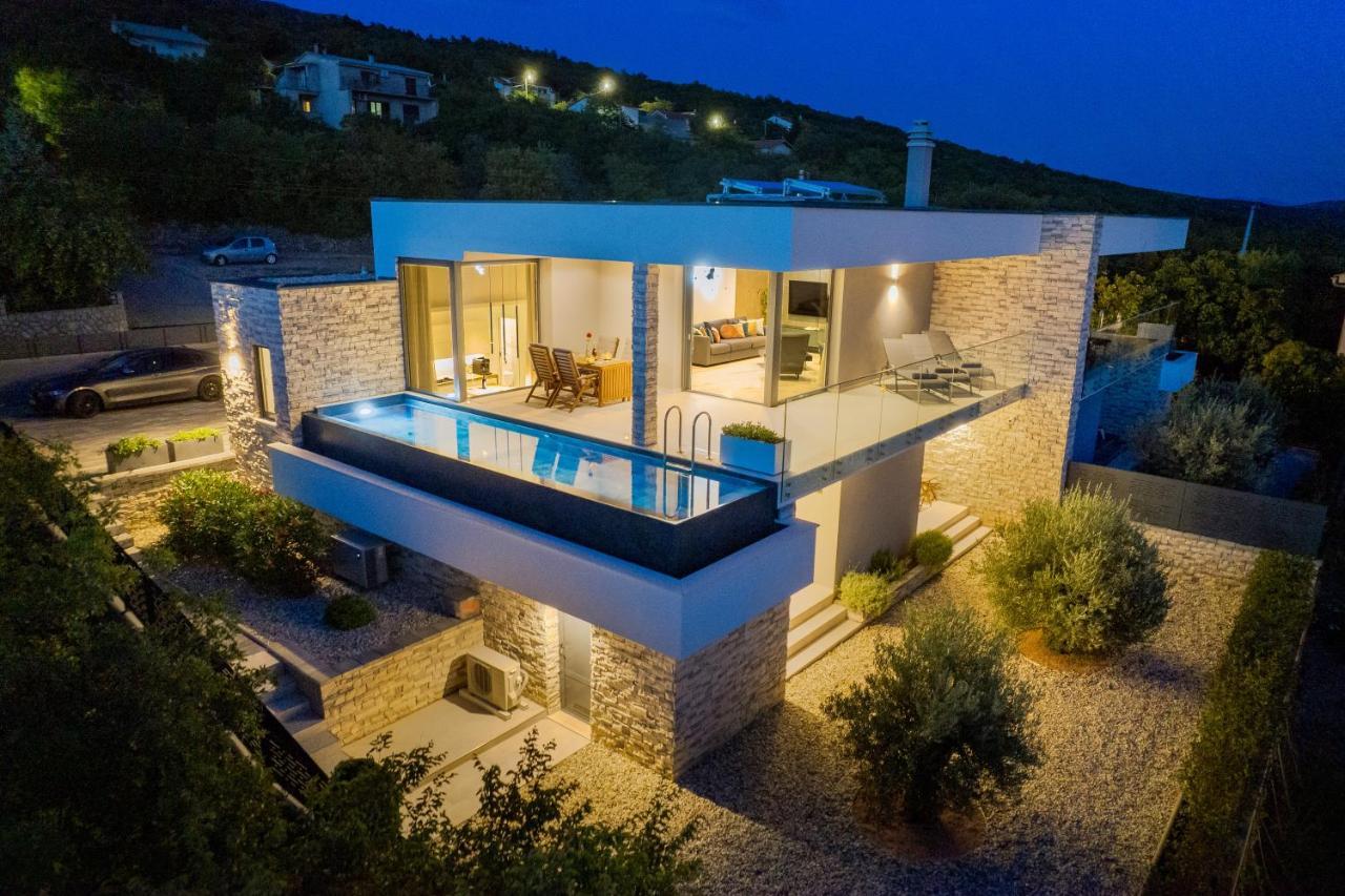 Vila House7e *