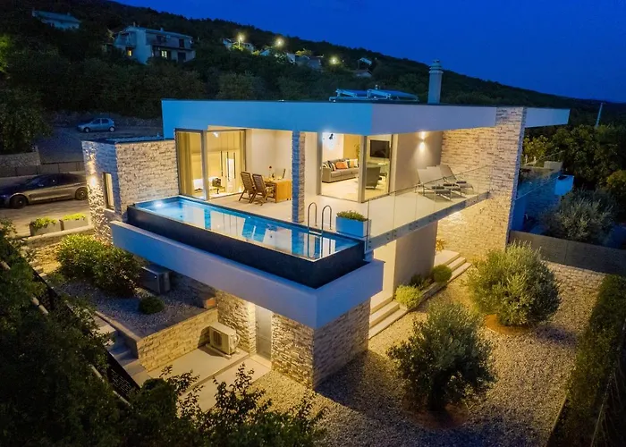 House7E