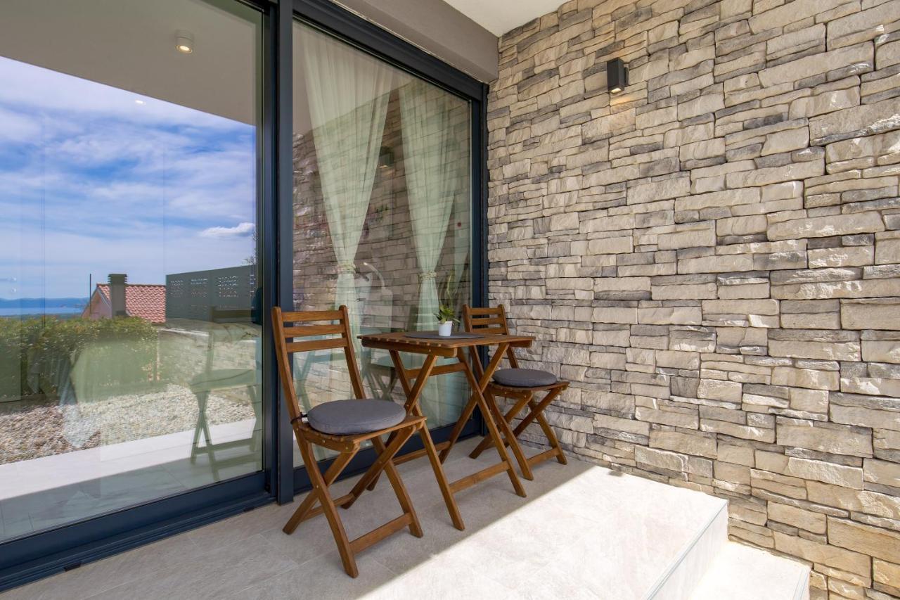 House7e Villa Smrika