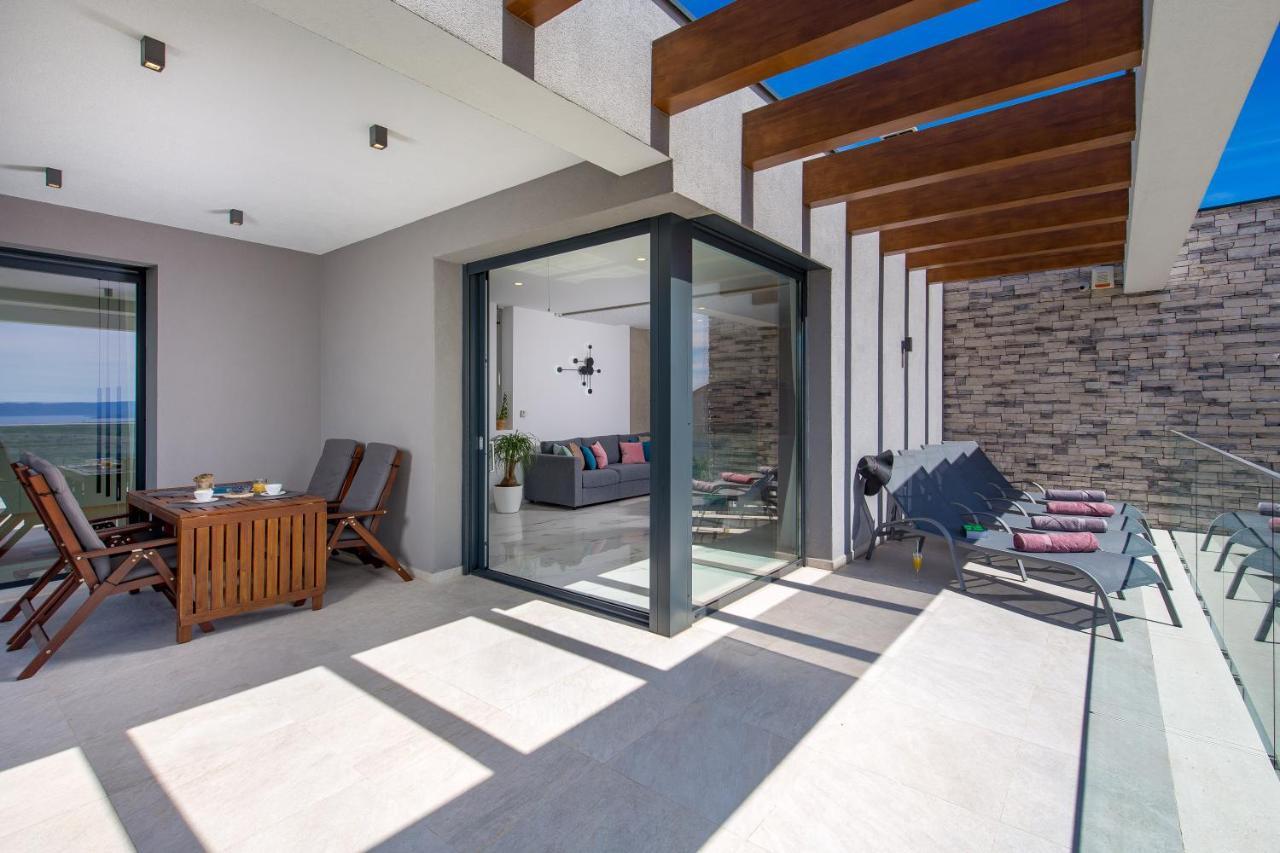 House7e Villa Smrika